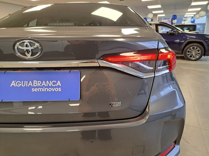Toyota COROLLA 2.0 VVT-IE FLEX XEI DIRECT SHIFT 9
