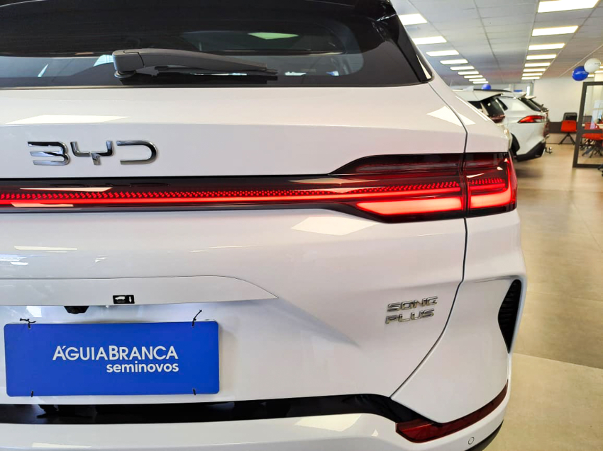 BYD SONG PLUS 1.5 DM-I HÍBRIDO AUTOMÁTICO 9