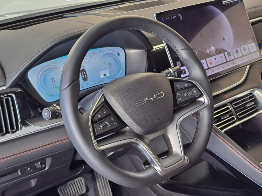 BYD SONG PLUS 1.5 DM-I HÍBRIDO AUTOMÁTICO 19