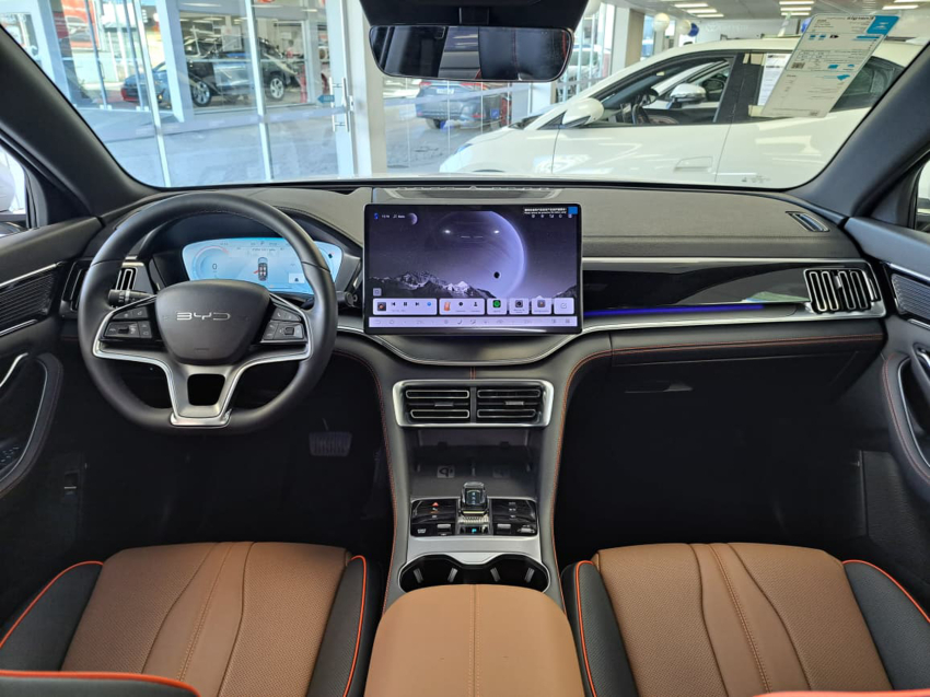 BYD SONG PLUS 1.5 DM-I HÍBRIDO AUTOMÁTICO 17
