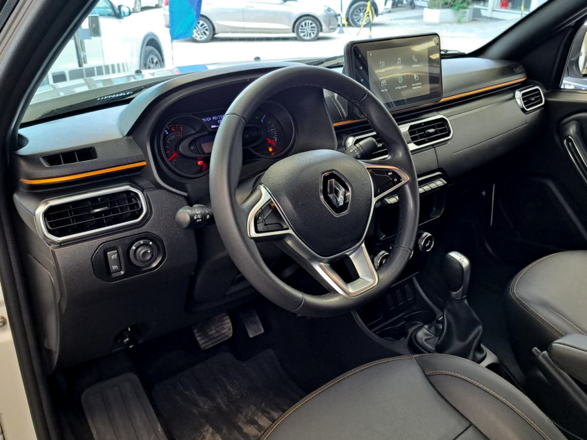 Renault OROCH 1.3 TCE FLEX OUTSIDER X-TRONIC 15