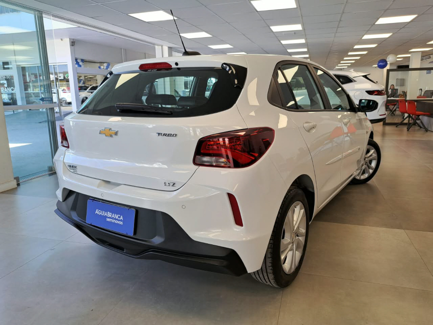 Chevrolet ONIX 1.0 TURBO FLEX LTZ AUTOMÁTICO 10