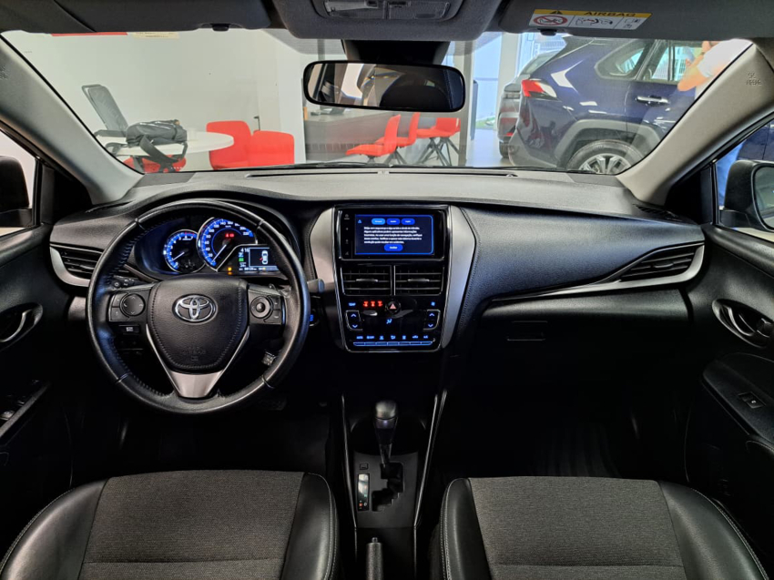Toyota YARIS 1.5 16V FLEX SEDAN XS CONNECT MULTIDRIVE 14