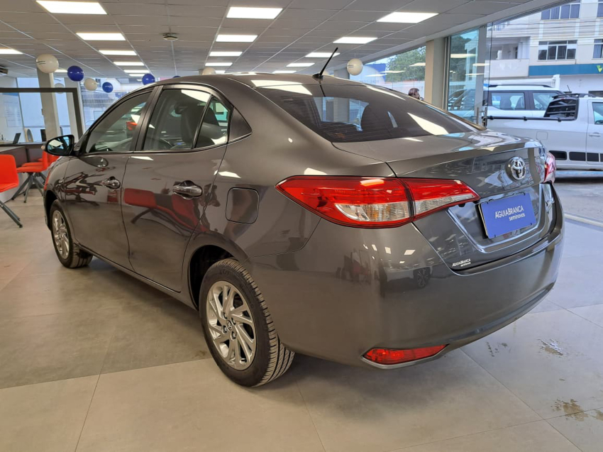 Toyota YARIS 1.5 16V FLEX SEDAN XS CONNECT MULTIDRIVE 7