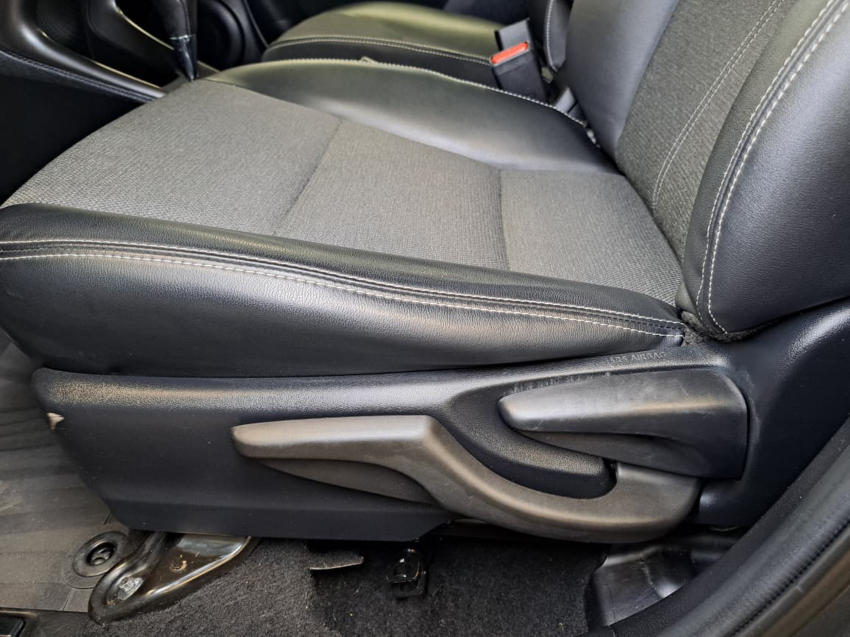 Toyota YARIS 1.5 16V FLEX SEDAN XS CONNECT MULTIDRIVE 23