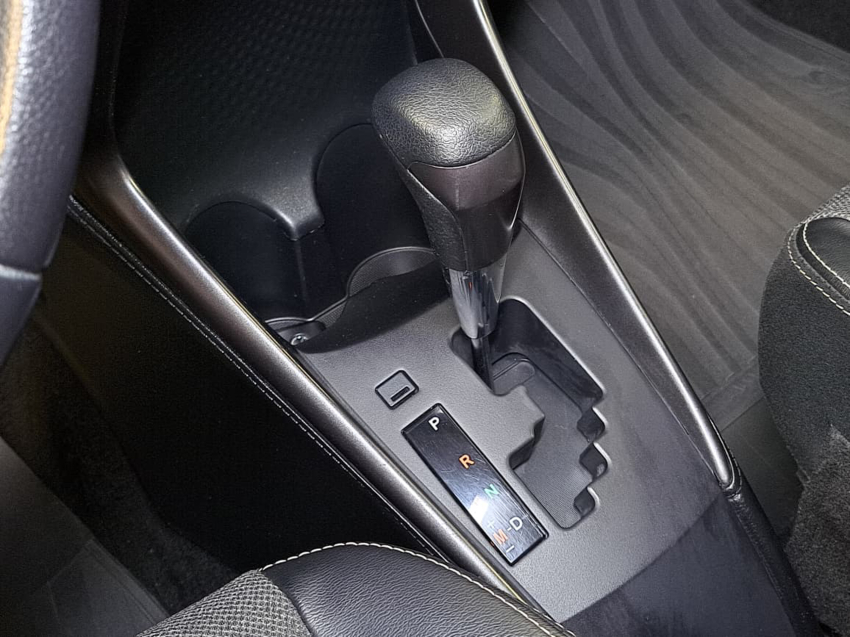Toyota YARIS 1.5 16V FLEX SEDAN XS CONNECT MULTIDRIVE 19