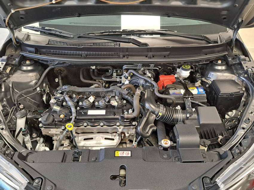 Toyota YARIS 1.5 16V FLEX SEDAN XS CONNECT MULTIDRIVE 6