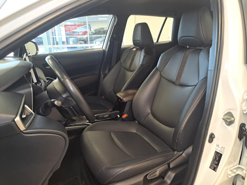 Toyota COROLLA CROSS 2.0 VVT-IE FLEX XRE DIRECT SHIFT 23