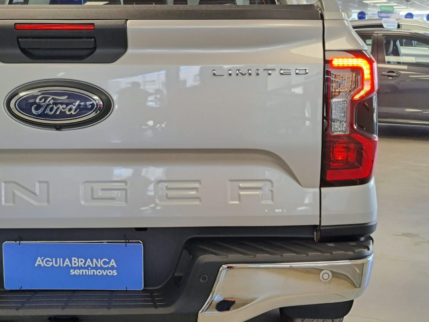 Ford RANGER 3.0 V6 TURBO DIESEL CD LIMITED 4X4 AUTOMÁTICO 9