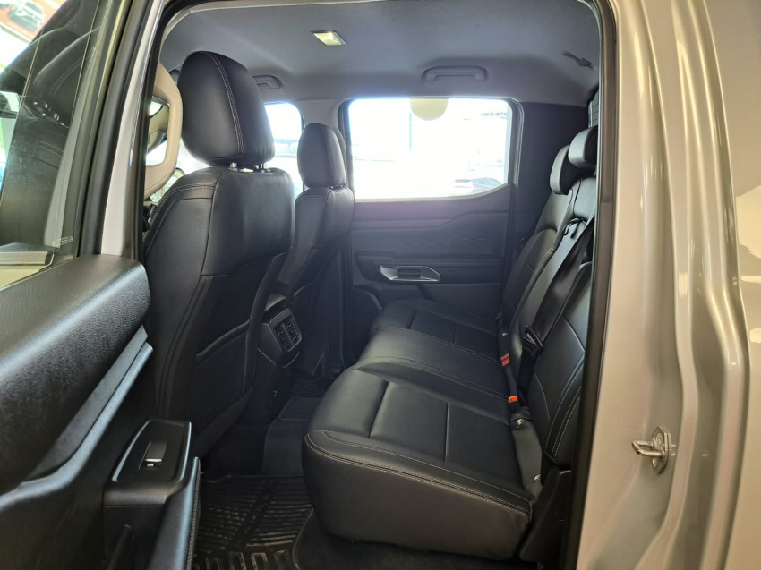 Ford RANGER 3.0 V6 TURBO DIESEL CD LIMITED 4X4 AUTOMÁTICO 23