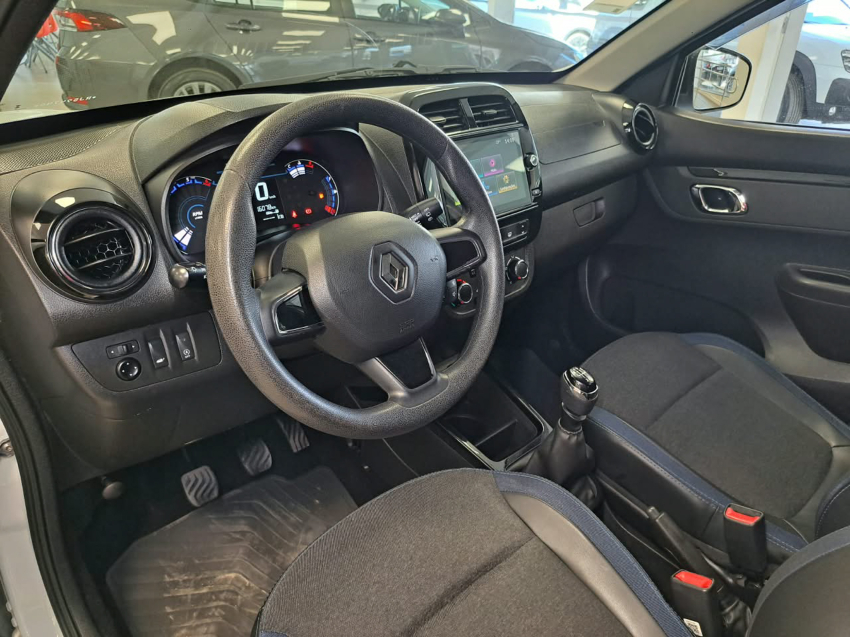 Renault KWID 1.0 12V SCE FLEX INTENSE MANUAL 14