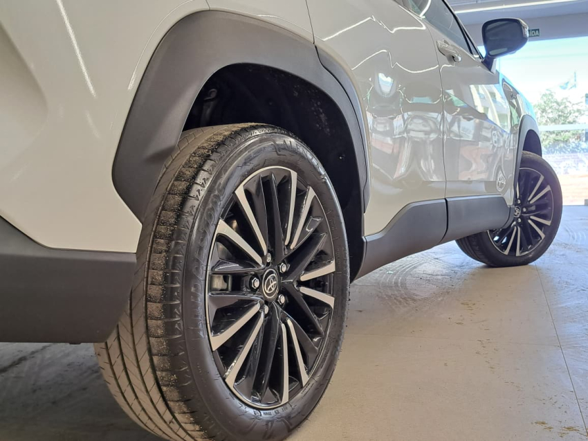 Toyota COROLLA CROSS 1.8 VVT-I HYBRID FLEX XRX CVT 11