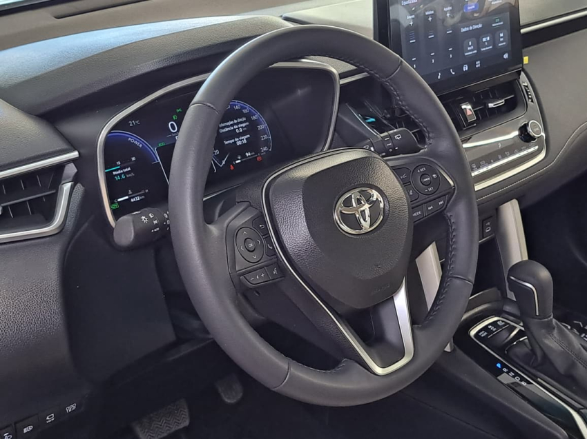 Toyota COROLLA CROSS 1.8 VVT-I HYBRID FLEX XRX CVT 17