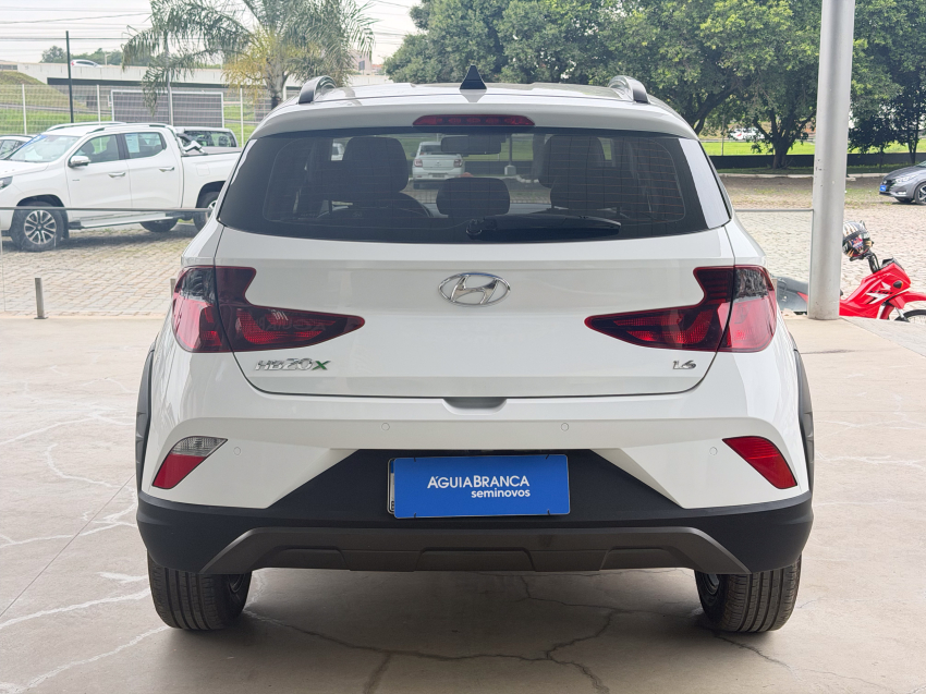 Hyundai HB20X 1.6 16V FLEX DIAMOND AUTOMÁTICO 8