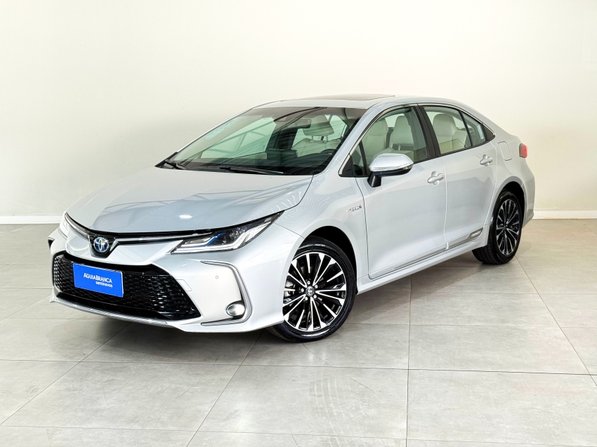 Carro Toyota COROLLA