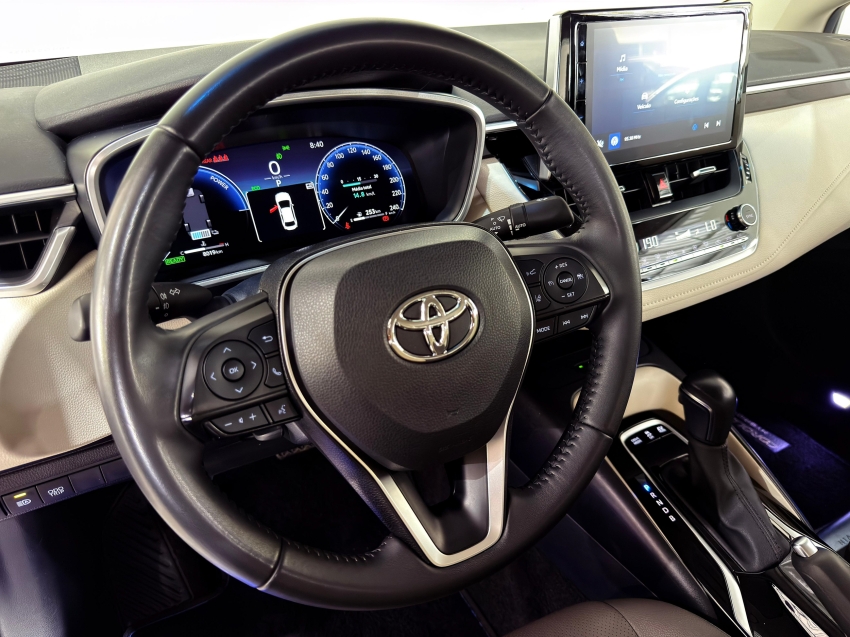 Carro Toyota COROLLA