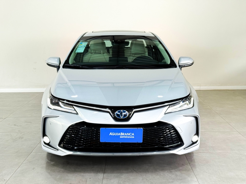 Carro Toyota COROLLA