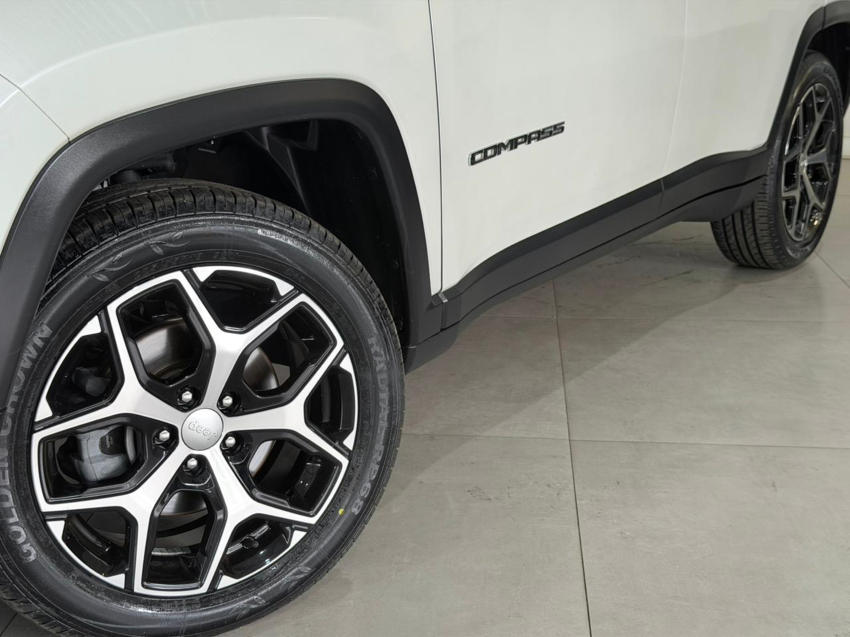 JEEP COMPASS 1.3 T270 TURBO FLEX LONGITUDE AT6 2