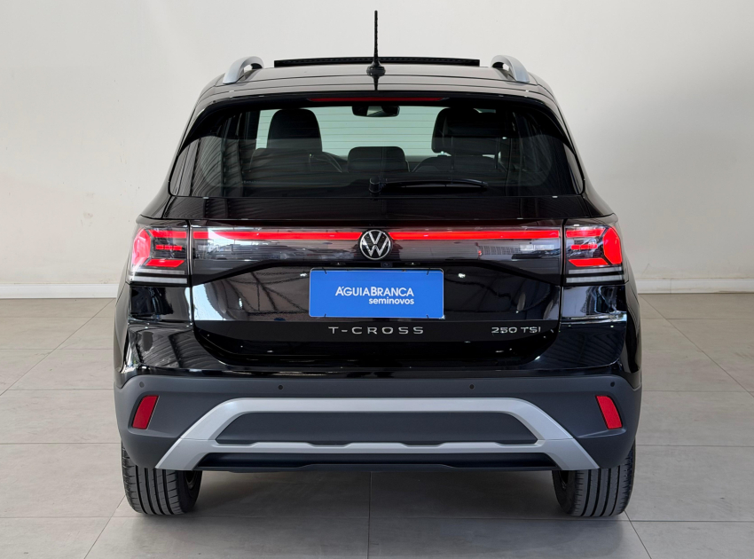 Volkswagen T-CROSS 1.4 250 TSI TOTAL FLEX HIGHLINE AUTOMÁTICO 8