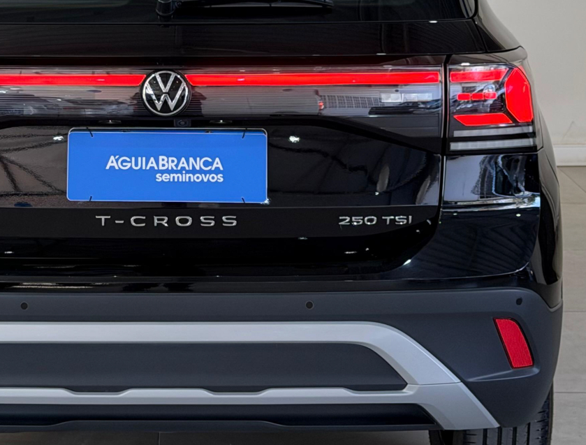 Volkswagen T-CROSS 1.4 250 TSI TOTAL FLEX HIGHLINE AUTOMÁTICO 9
