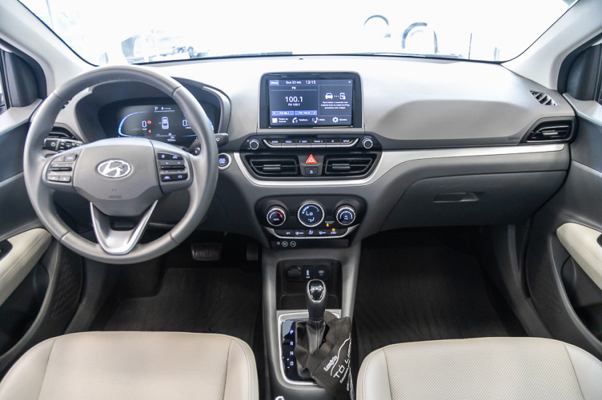 Hyundai HB20S 1.0 TGDI FLEX PLATINUM SAFETY AUTOMÁTICO 11
