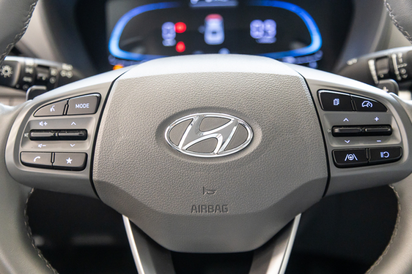 Hyundai HB20S 1.0 TGDI FLEX PLATINUM SAFETY AUTOMÁTICO 13