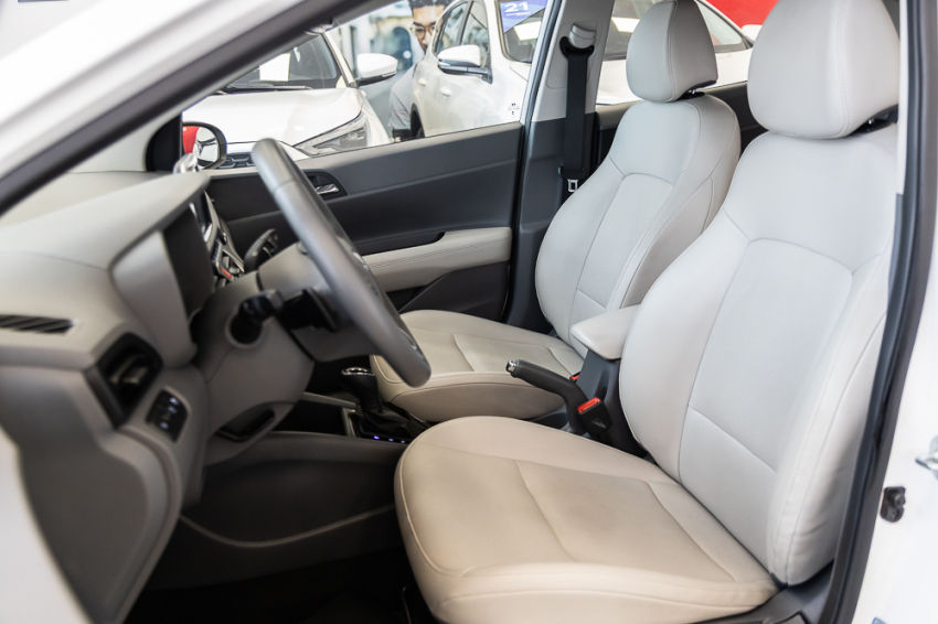 Hyundai HB20S 1.0 TGDI FLEX PLATINUM SAFETY AUTOMÁTICO 18