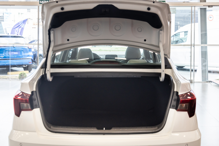 Hyundai HB20S 1.0 TGDI FLEX PLATINUM SAFETY AUTOMÁTICO 9