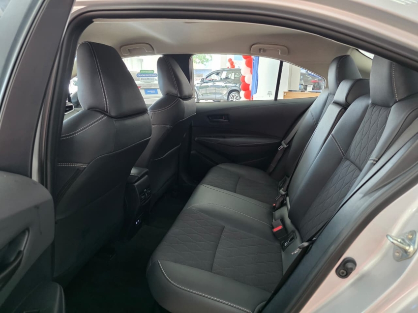 Toyota COROLLA 2.0 VVT-IE FLEX GLI DIRECT SHIFT 26
