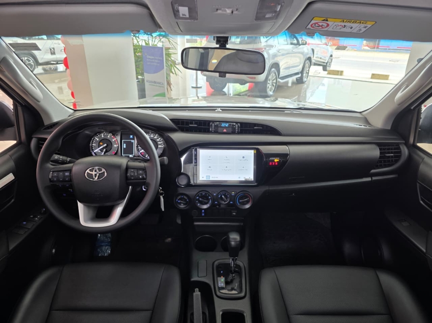 Toyota HILUX 2.8 D-4D TURBO DIESEL CD POWER PACK 4X4 AUTOMÁTICA 13