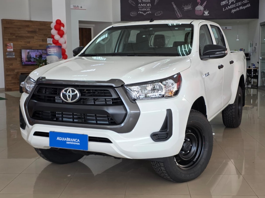 Toyota HILUX 2.8 D-4D TURBO DIESEL CD POWER PACK 4X4 AUTOMÁTICA