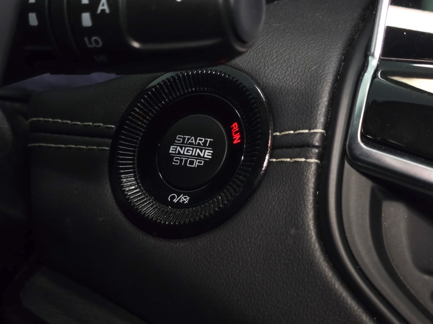 Carro JEEP COMPASS