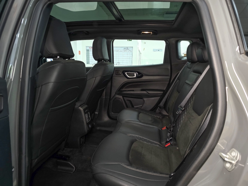 Carro JEEP COMPASS