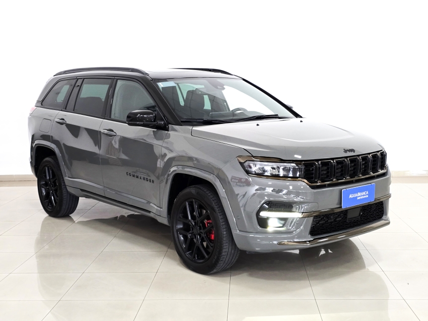 Carro JEEP COMMANDER