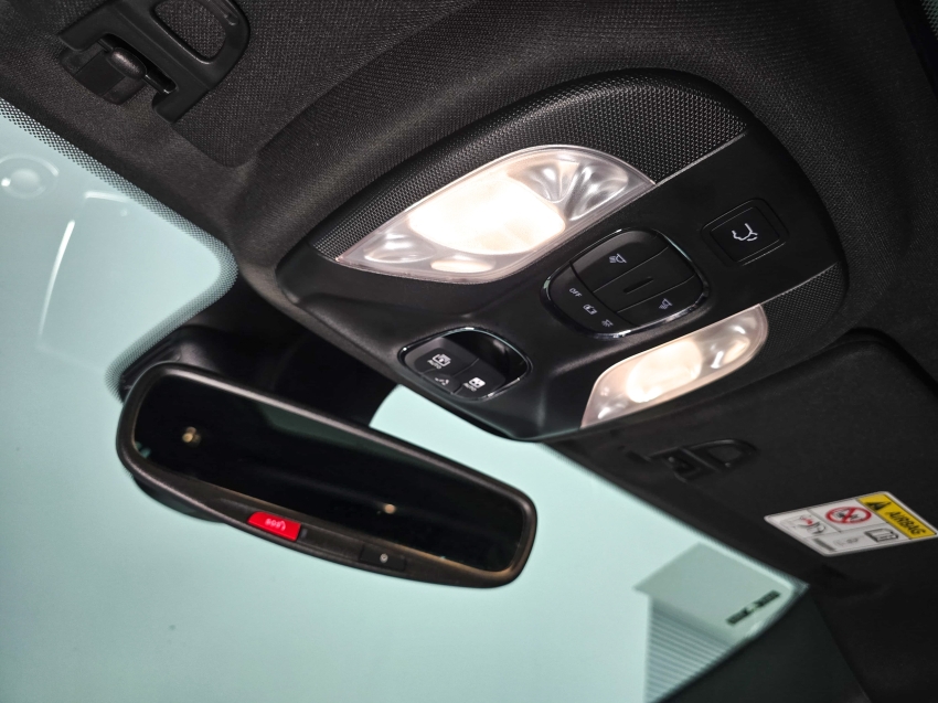 Carro JEEP COMMANDER