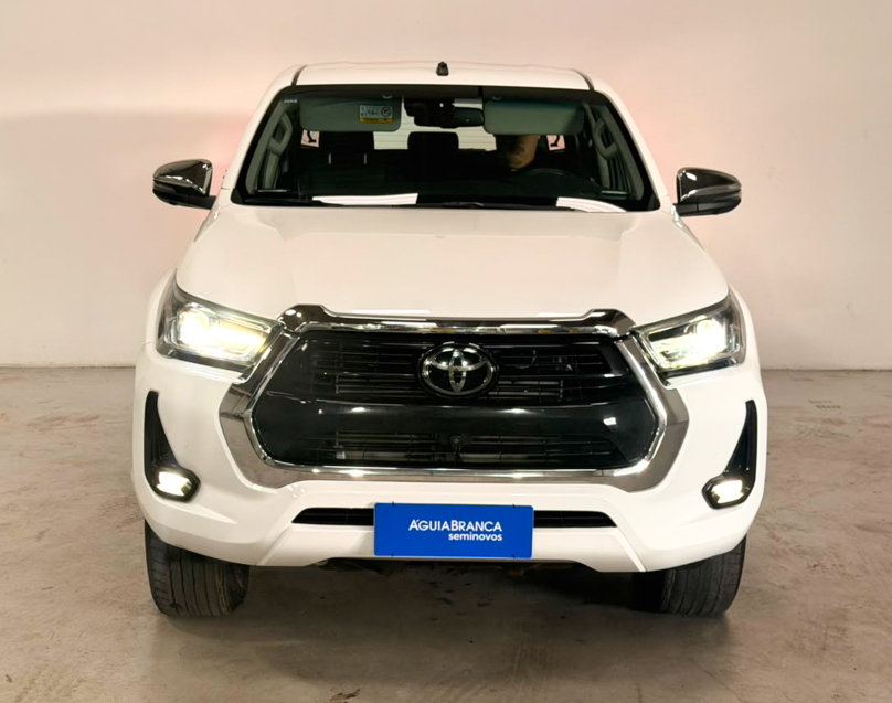 Toyota HILUX 2.8 D-4D TURBO DIESEL CD SRX 4X4 AUTOMÁTICO 3