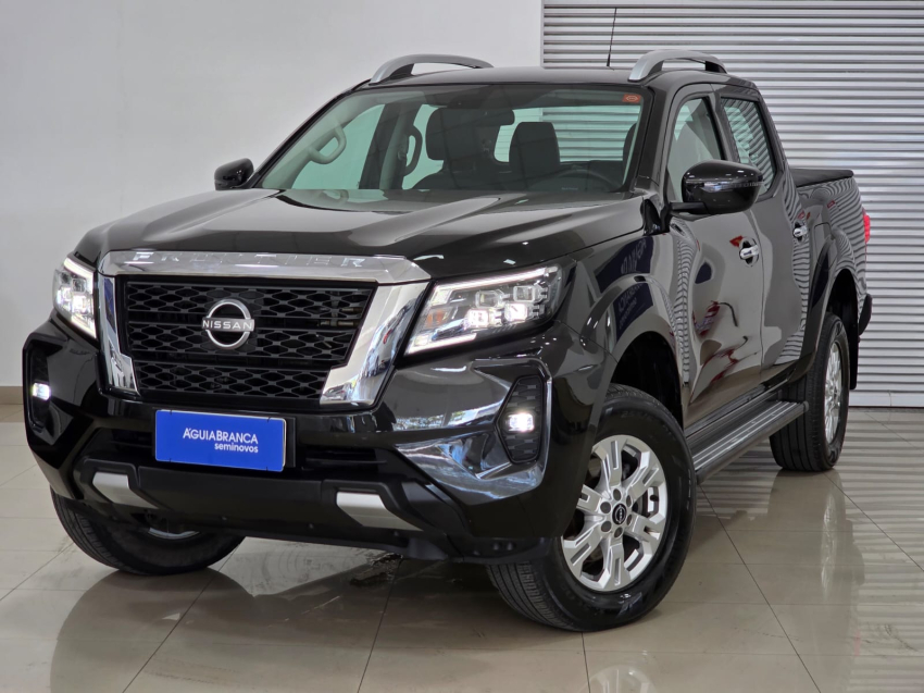 Nissan FRONTIER 2.3 16V TURBO DIESEL XE CD 4X4 AUTOMÁTICO