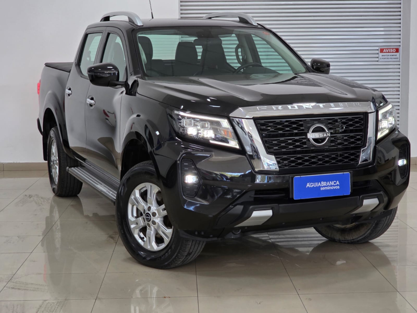 Nissan FRONTIER 2.3 16V TURBO DIESEL XE CD 4X4 AUTOMÁTICO 4