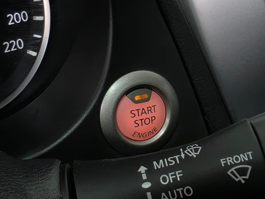 Nissan FRONTIER 2.3 16V TURBO DIESEL XE CD 4X4 AUTOMÁTICO 16