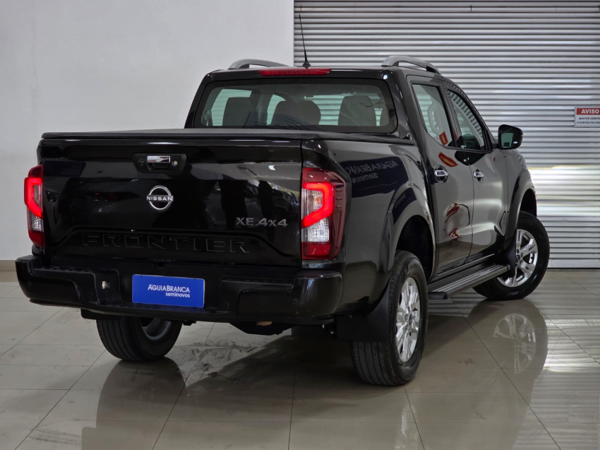Nissan FRONTIER 2.3 16V TURBO DIESEL XE CD 4X4 AUTOMÁTICO 11