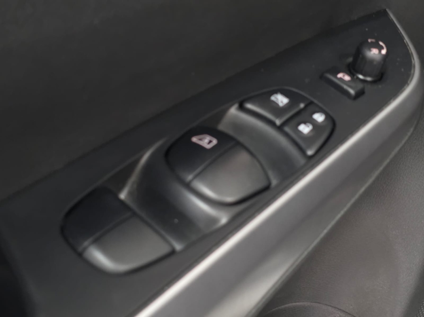 Nissan FRONTIER 2.3 16V TURBO DIESEL XE CD 4X4 AUTOMÁTICO 21