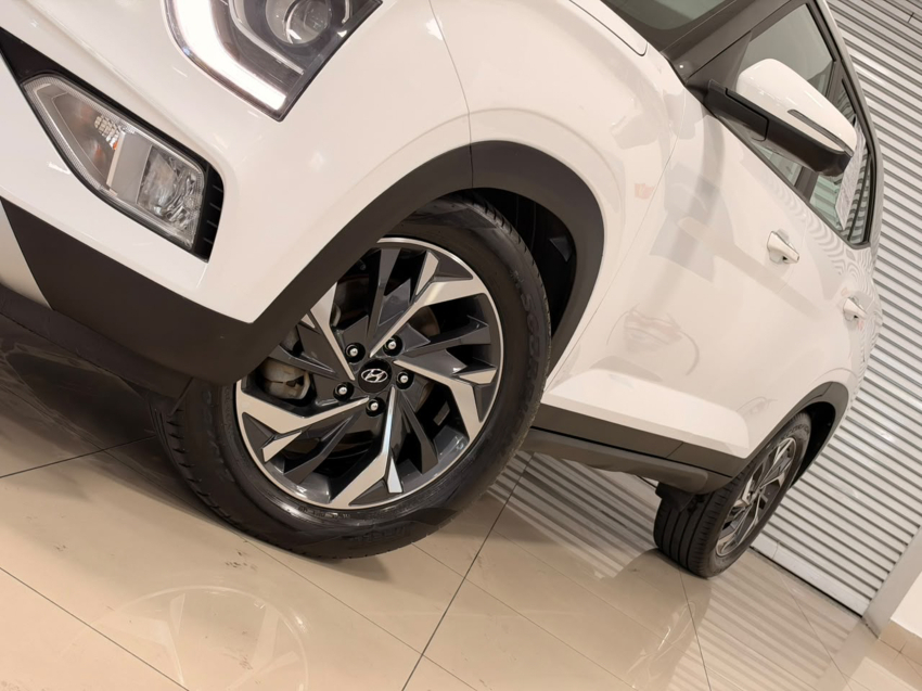 Hyundai CRETA 1.0 TGDI FLEX PLATINUM AUTOMÁTICO 2