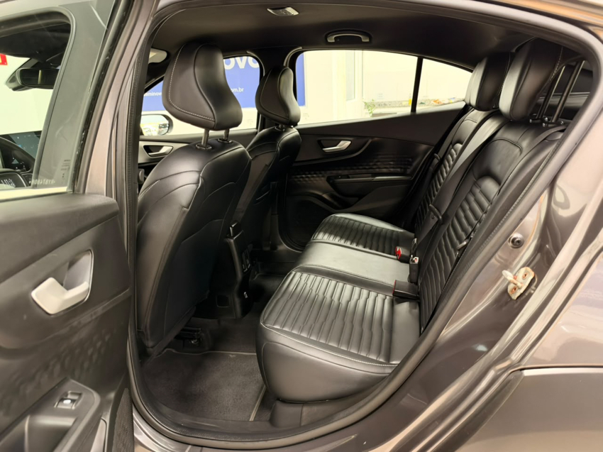 Fiat FASTBACK 1.3 TURBO 270 FLEX LIMITED EDITION AT6 22