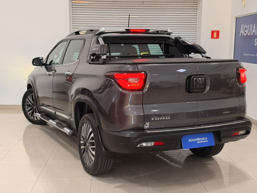 Fiat TORO 2.0 16V TURBO DIESEL RANCH 4WD AT9 6