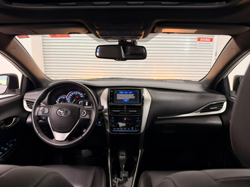 Toyota YARIS 1.5 16V FLEX XLS CONNECT MULTIDRIVE 13