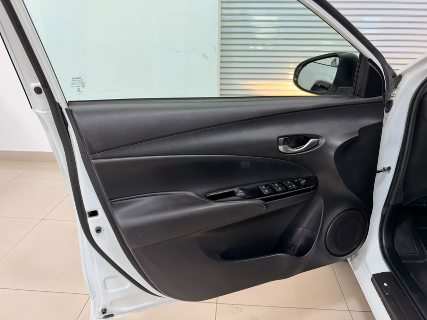 Toyota YARIS 1.5 16V FLEX XLS CONNECT MULTIDRIVE 21