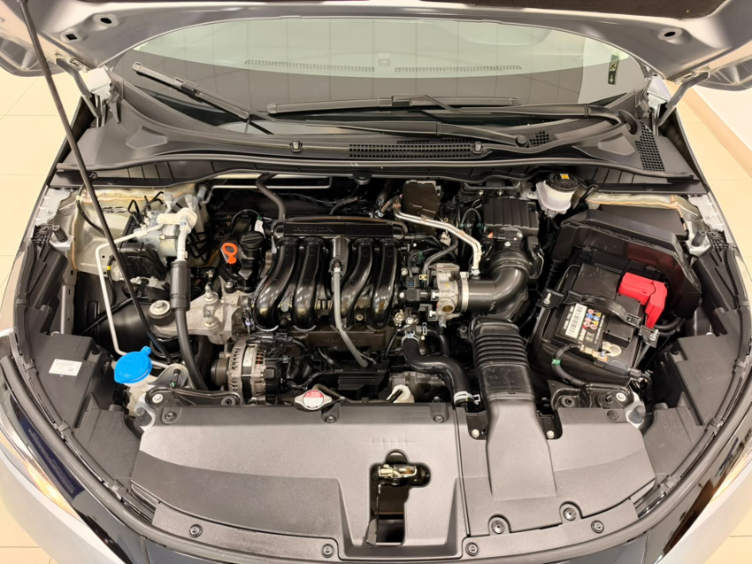 Honda CITY 1.5 i-VTEC FLEX HATCH EX CVT 5