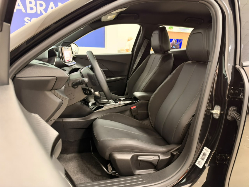 Peugeot 2008 1.0 TURBO 200 FLEX ALLURE CVT 21