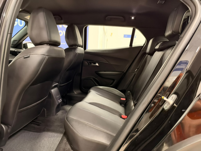 Peugeot 2008 1.0 TURBO 200 FLEX ALLURE CVT 22