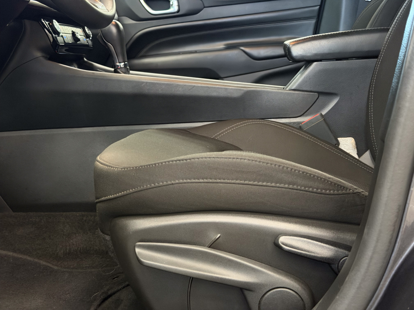 JEEP COMPASS 1.3 T270 TURBO FLEX SPORT AT6 26